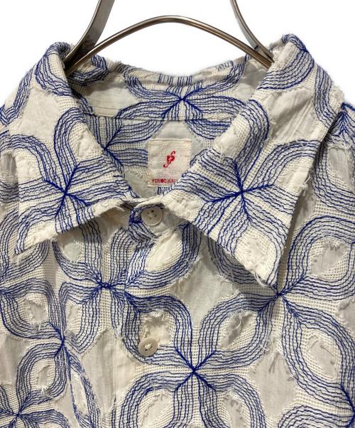 PERIOD FEATURES（ピリオドフューチャーズ）PERIOD FEATURES (ピリオドフューチャーズ) CUTOUTHandClipping Shirt ブルー サイズ:不明の古着・服飾アイテム