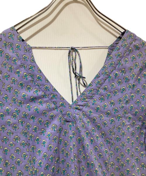 ne quittez pas（ヌキテパ）ne quittez pas (ヌキテパ) フラワープリントブラウスワンピース パープル サイズ:不明の古着・服飾アイテム