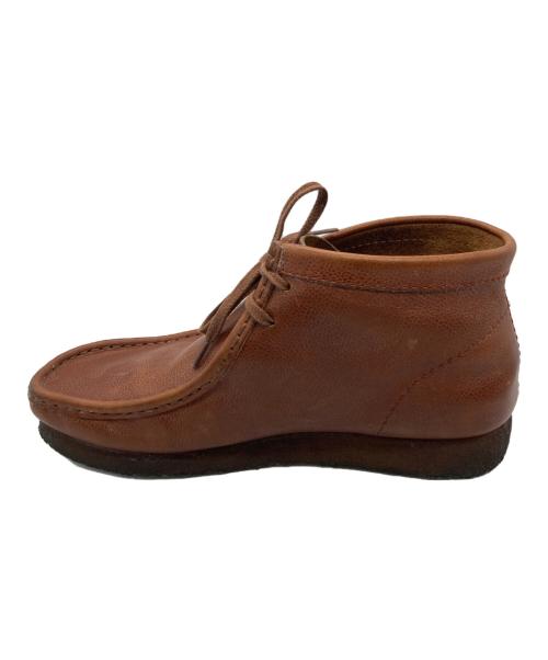 CLARKS（クラークス）CLARKS (クラークス) ワラビーブーツ ブラウン サイズ:８の古着・服飾アイテム