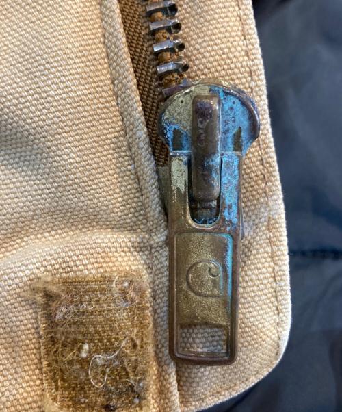 CarHartt（カーハート）CarHartt (カーハート) トラディショナルジャケット ベージュ サイズ:不明の古着・服飾アイテム
