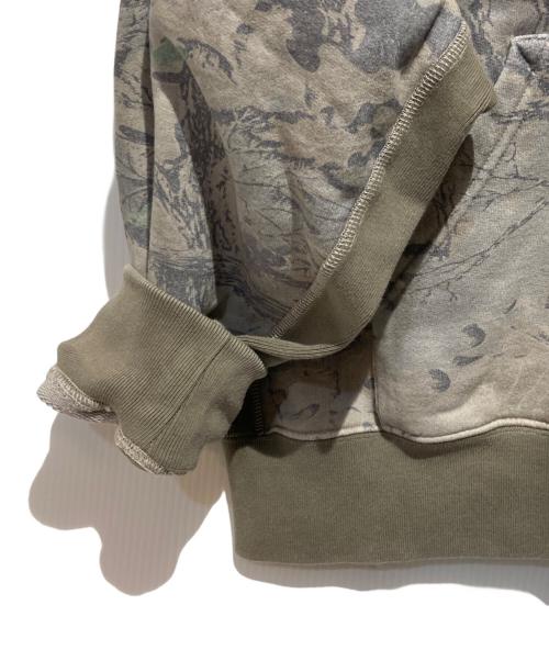 YEEZY SEASON4（イージーシーズン4）YEEZY SEASON4 (イージーシーズン4) プルオーバーパーカー ブラウン サイズ:Mの古着・服飾アイテム