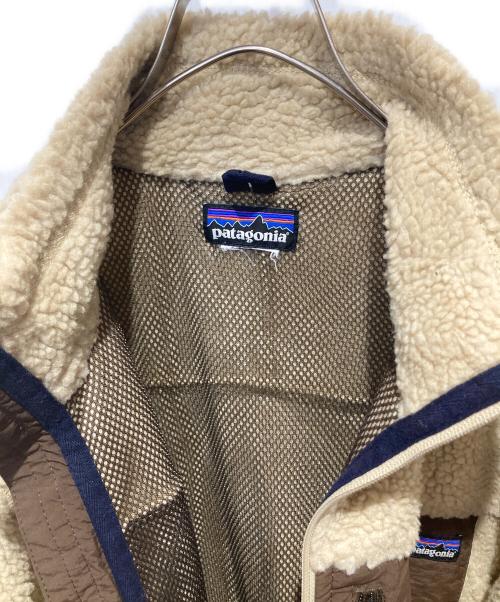 Patagonia（パタゴニア）Patagonia (パタゴニア) CLASSIC RETRO-X ベージュ サイズ:不明の古着・服飾アイテム