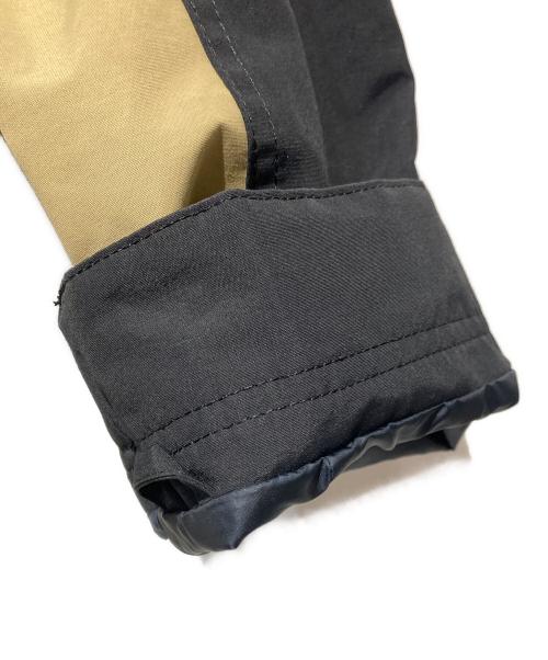 THE NORTH FACE（ザ ノース フェイス）THE NORTH FACE (ザ ノース フェイス) マウンテンライトジャケット ベージュ×ブラック サイズ:Mの古着・服飾アイテム