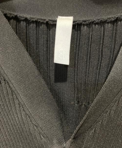 CFCL（シーエフシーエル）CFCL (シーエフシーエル) FLUTED CARDIGAN ブラック サイズ:１の古着・服飾アイテム