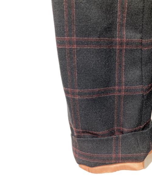 PAUL SMITH（ポールスミス）PAUL SMITH (ポールスミス) 裏地総柄チェックセットアップスーツ ブラック×レッド サイズ:42の古着・服飾アイテム