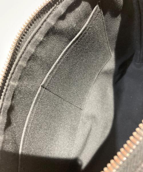 LOUIS VUITTON（ルイ ヴィトン）LOUIS VUITTON (ルイ ヴィトン) ショルダーバッグ ブラックの古着・服飾アイテム