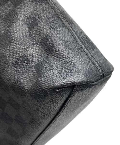 LOUIS VUITTON（ルイ ヴィトン）LOUIS VUITTON (ルイ ヴィトン) ショルダーバッグ ブラックの古着・服飾アイテム