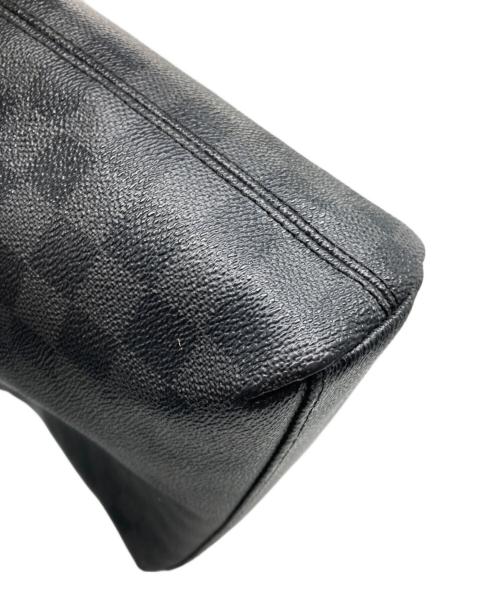 LOUIS VUITTON（ルイ ヴィトン）LOUIS VUITTON (ルイ ヴィトン) ショルダーバッグ ブラックの古着・服飾アイテム