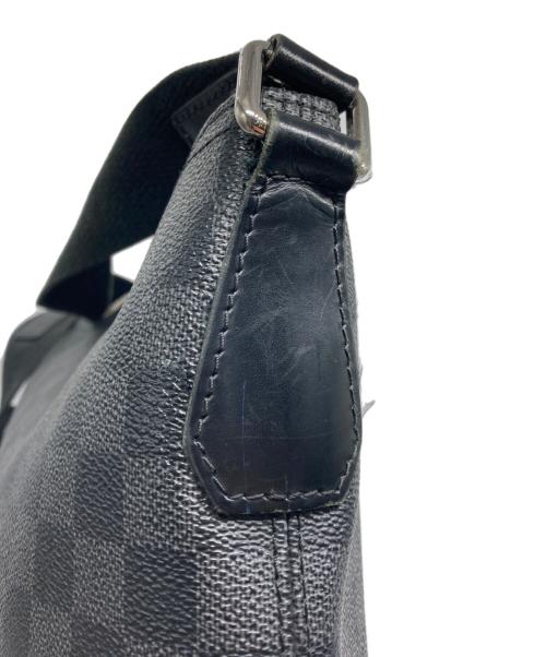 LOUIS VUITTON（ルイ ヴィトン）LOUIS VUITTON (ルイ ヴィトン) ショルダーバッグ ブラックの古着・服飾アイテム