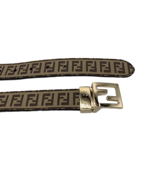 FENDI（フェンディ）FENDI (フェンディ) FFロゴベルト ベージュの古着・服飾アイテム