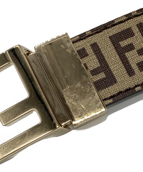 FENDI（フェンディ）FENDI (フェンディ) FFロゴベルト ベージュの古着・服飾アイテム