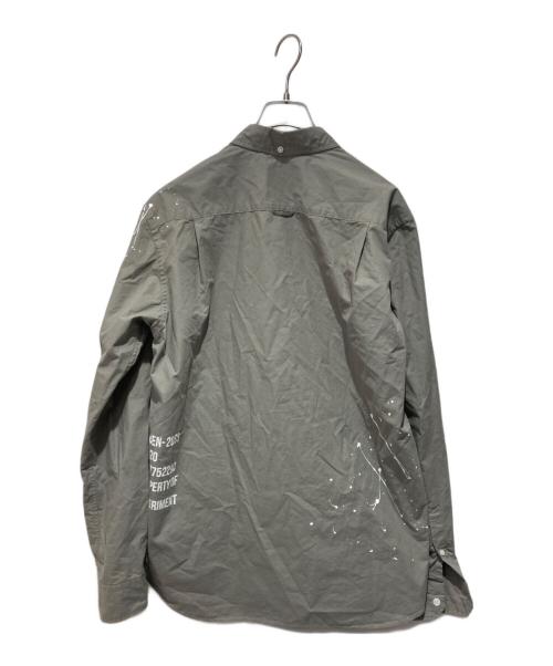 uniform experiment（ユニフォームエクスペリメント）uniform experiment (ユニフォームエクスペリメント) ドリッピングシャツ グレー サイズ:3の古着・服飾アイテム