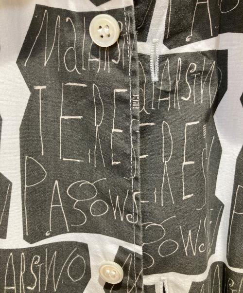 COMME des GARCONS SHIRT（コムデギャルソンシャツ）COMME des GARCONS SHIRT (コムデギャルソンシャツ) 総柄シャツ ブラック×ホワイト サイズ:Mの古着・服飾アイテム