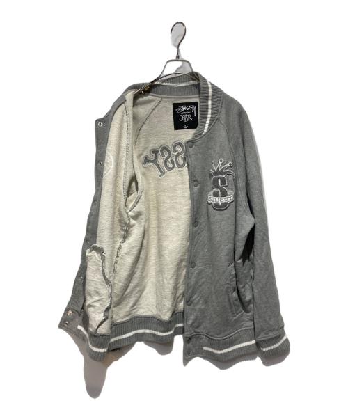stussy（ステューシー）stussy (ステューシー) スタジャン グレー サイズ:Ｌの古着・服飾アイテム