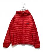 Patagoniaパタゴニア）の古着「ダウンセーターフーディ」｜レッド
