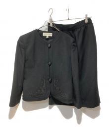 GIVENCHY（ジバンシィ）の古着「刺繍デザインセットアップスーツ」｜ブラック