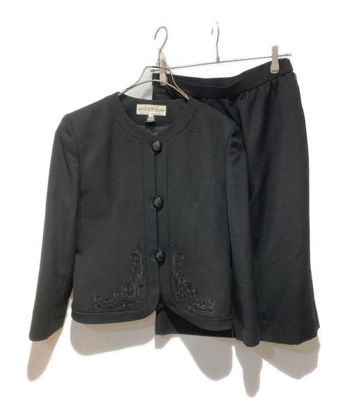 GIVENCHY（ジバンシィ）GIVENCHY (ジバンシィ) 刺繍デザインセットアップスーツ ブラック サイズ:12の古着・服飾アイテム
