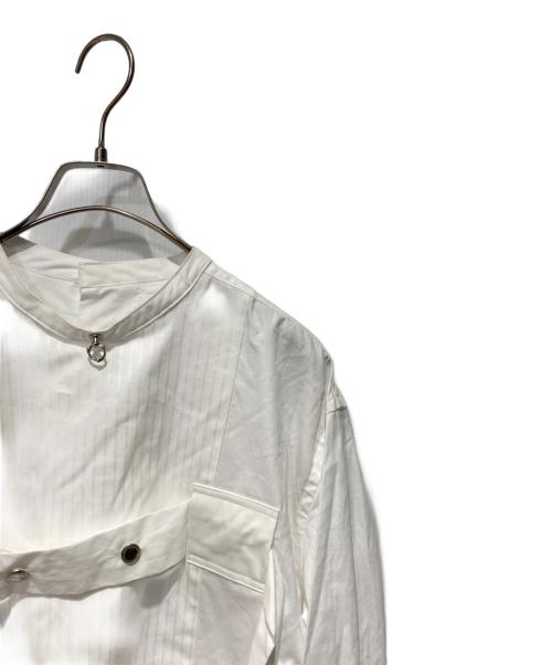 TAKAHIROMIYASHITA TheSoloIst.（タカヒロミヤシタ ザソロイスト）TAKAHIROMIYASHITA TheSoloIst. (タカヒロミヤシタ ザソロイスト) band collar strapped medical shirt ホワイト サイズ:46の古着・服飾アイテム