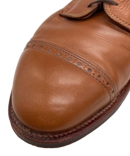 Alden（オールデン）ALDEN (オールデン) パンチドキャップトゥシューズ ブラウン サイズ: 9 Dの古着・服飾アイテム