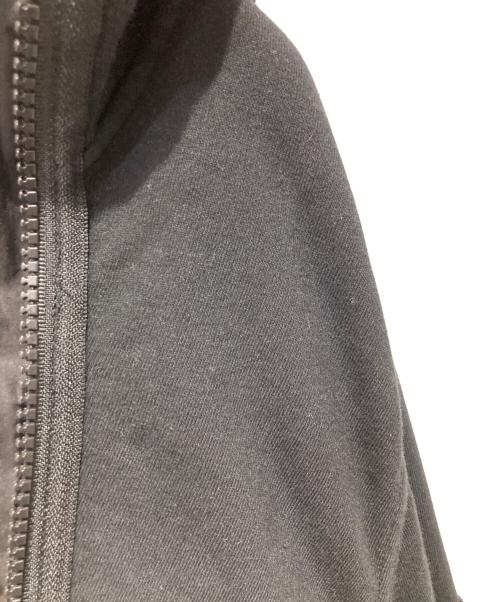 STONE ISLAND（ストーンアイランド）STONE ISLAND (ストーンアイランド) Asymmetric Half Zip ブラック サイズ:Mの古着・服飾アイテム