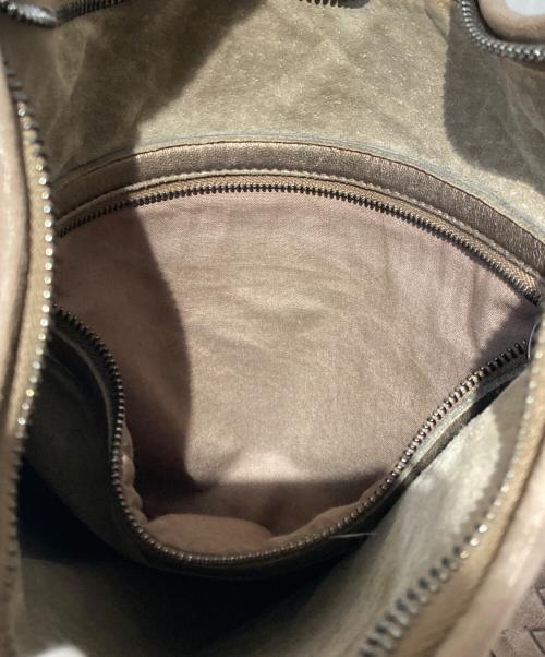 BOTTEGA VENETA（ボッテガベネタ）BOTTEGA VENETA (ボッテガベネタ) ホーボーバッグ ベージュの古着・服飾アイテム