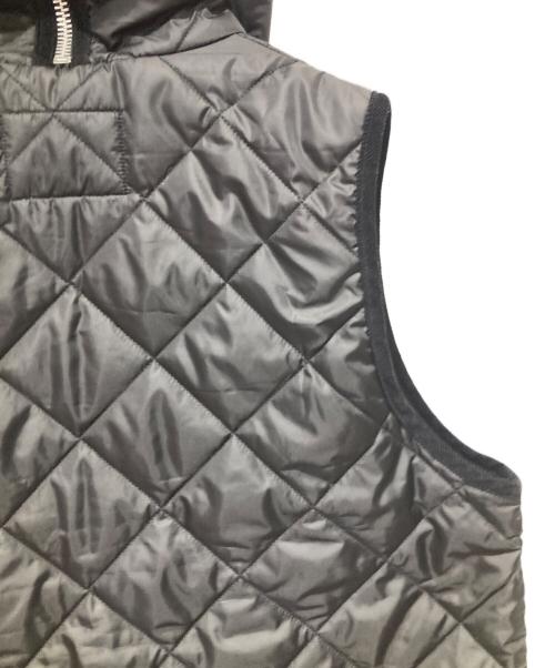 Barbour（バブアー）Barbour (バブアー) キルティングフーデットベスト ブラック サイズ:40の古着・服飾アイテム