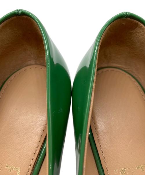 Salvatore Ferragamo（サルヴァトーレ フェラガモ）Salvatore Ferragamo (サルヴァトーレ フェラガモ) エナメルパンプス グリーン サイズ: 3 1/2の古着・服飾アイテム