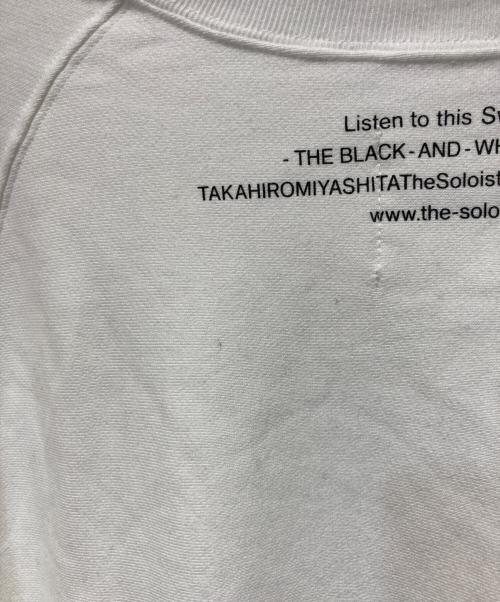 TAKAHIROMIYASHITA TheSoloIst.（タカヒロミヤシタ ザソロイスト）TAKAHIROMIYASHITA TheSoloIst. (タカヒロミヤシタ ザソロイスト) trompe l'oeil tuxedo oversized crewneck sweatshirt. ホワイト サイズ:46の古着・服飾アイテム