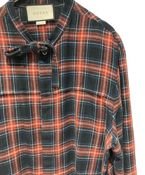 GUCCI（グッチ）GUCCI (グッチ) ボウタイチェックシャツ レッド×ネイビー サイズ:50の古着・服飾アイテム