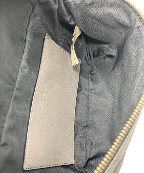 BURBERRY（バーバリー）BURBERRY (バーバリー) ボディーバッグ ブラックの古着・服飾アイテム