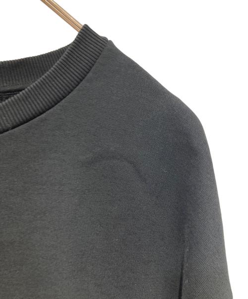 MM6 Maison Margiela（エムエムシックスメゾンマルジェラ）MM6 Maison Margiela (エムエムシックスメゾンマルジェラ) ロゴプリント クルーネックスウェット ブラック サイズ:Ｌの古着・服飾アイテム
