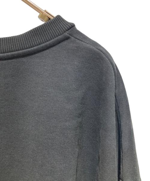 MM6 Maison Margiela（エムエムシックスメゾンマルジェラ）MM6 Maison Margiela (エムエムシックスメゾンマルジェラ) ロゴプリント クルーネックスウェット ブラック サイズ:Ｌの古着・服飾アイテム