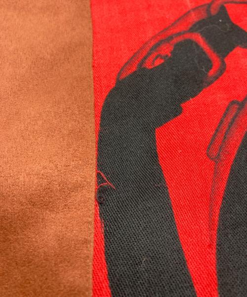Vivienne Westwood（ヴィヴィアンウエストウッド）Vivienne Westwood (ヴィヴィアンウエストウッド) 大判プリントスカーフ レッドの古着・服飾アイテム