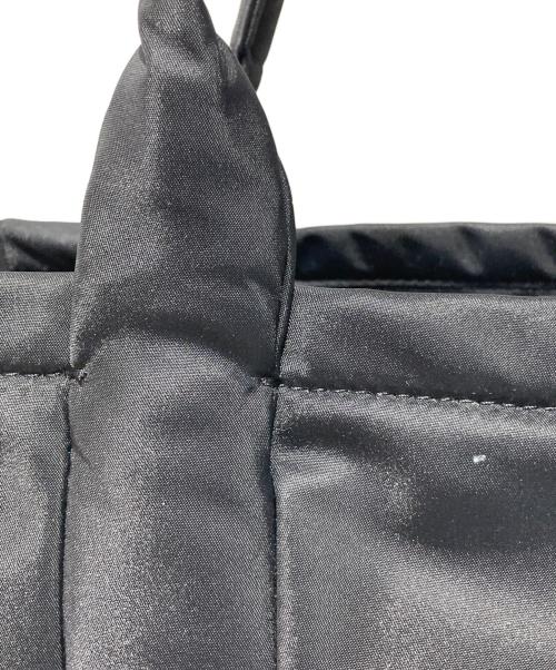 Marc by Marc Jacobs（マークバイマークジェイコブス）Marc by Marc Jacobs (マークバイマークジェイコブス) THE PUFFY NYLON TOTE BAG ブラックの古着・服飾アイテム