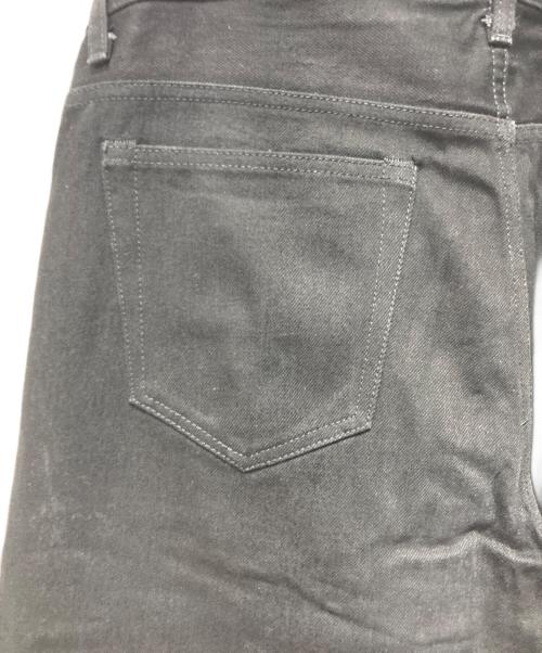 SUPREME（シュプリーム）SUPREME (シュプリーム) 25FW Rigid Loose Fit Selvedge Jean ブラック サイズ: 81cm (W32)の古着・服飾アイテム