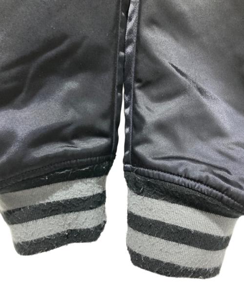 A BATHING APE（アベイシングエイプ）A BATHING APE (アベイシングエイプ) AAPE JACKET ブラック サイズ:XLの古着・服飾アイテム