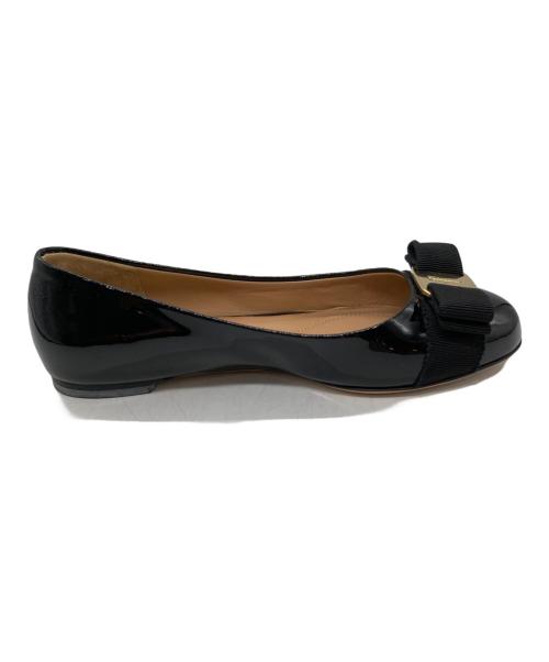 Salvatore Ferragamo（サルヴァトーレ フェラガモ）Salvatore Ferragamo (サルヴァトーレ フェラガモ) バレエシューズ ブラック サイズ:4の古着・服飾アイテム