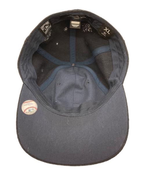 New Era（ニューエラ）New Era (ニューエラ) KITH (キス) Bandana Unstructured Fitted Capの古着・服飾アイテム