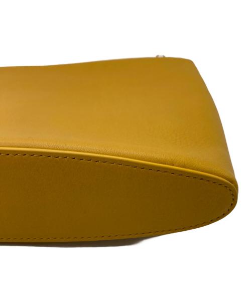 LOEWE（ロエベ）LOEWE (ロエベ) OBLONG POUCH イエローの古着・服飾アイテム