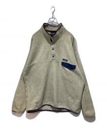 Patagonia（パタゴニア）の古着「フリースジャケット」｜アイボリー