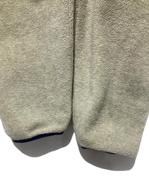 Patagonia（パタゴニア）Patagonia (パタゴニア) フリースジャケット アイボリー サイズ:XLの古着・服飾アイテム