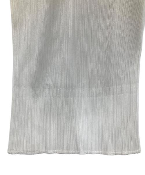 PLEATS PLEASE（プリーツプリーズ）PLEATS PLEASE (プリーツプリーズ) ノースリーブプリーツワンピース ホワイト サイズ:Ｌの古着・服飾アイテム