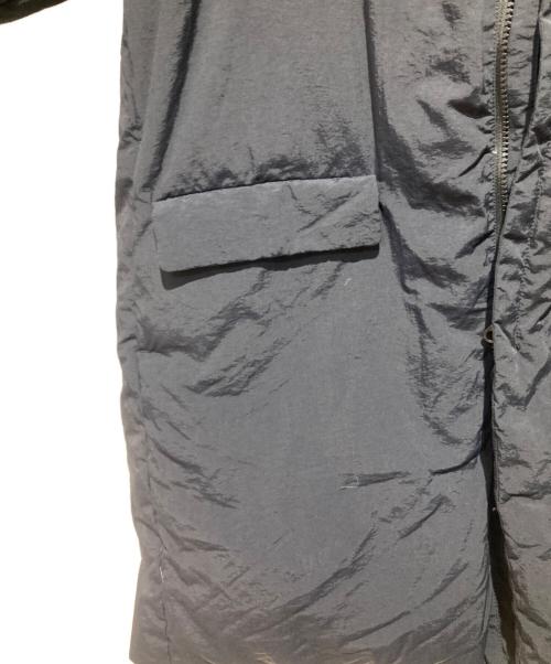 LAMOND（ラモンド）LAMOND (ラモンド) LIGHT SHELL STAND DOWN COAT ネイビー サイズ:4の古着・服飾アイテム