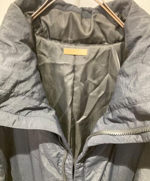 LAMOND（ラモンド）LAMOND (ラモンド) LIGHT SHELL STAND DOWN COAT ネイビー サイズ:4の古着・服飾アイテム