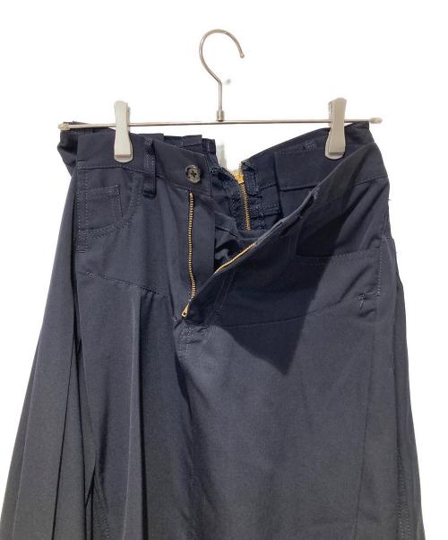 JUNYA WATANABE COMME des GARCONS（(ジュンヤワタナベ コムデギャルソン）JUNYA WATANABE COMME des GARCONS ((ジュンヤワタナベ コムデギャルソン) ウール プリーツ アシンメトリー スカート ネイビー サイズ:Sの古着・服飾アイテム