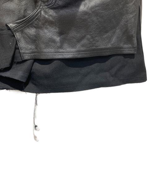 JUNYA WATANABE COMME des GARCONS（(ジュンヤワタナベ コムデギャルソン）JUNYA WATANABE COMME des GARCONS ((ジュンヤワタナベ コムデギャルソン) フリルレイヤードカウレザースカート ブラック サイズ:XSの古着・服飾アイテム