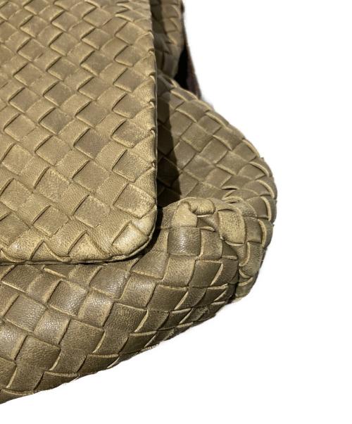 BOTTEGA VENETA（ボッテガベネタ）BOTTEGA VENETA (ボッテガベネタ) イントレチャート ショルダーバッグ オリーブの古着・服飾アイテム