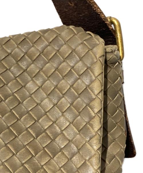 BOTTEGA VENETA（ボッテガベネタ）BOTTEGA VENETA (ボッテガベネタ) イントレチャート ショルダーバッグ オリーブの古着・服飾アイテム