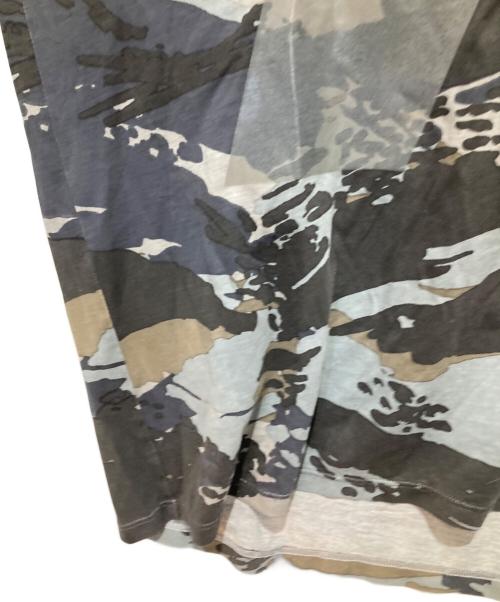ARMANI EXCHANGE（アルマーニ エクスチェンジ）ARMANI EXCHANGE (アルマーニ エクスチェンジ) プリントTシャツ ブラック サイズ:Mの古着・服飾アイテム