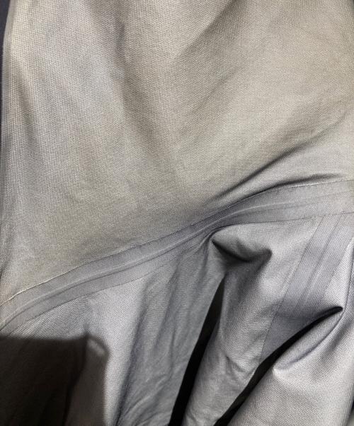 ARC'TERYX（アークテリクス）ARC'TERYX (アークテリクス) BETA JACKET ネイビー サイズ:XLの古着・服飾アイテム